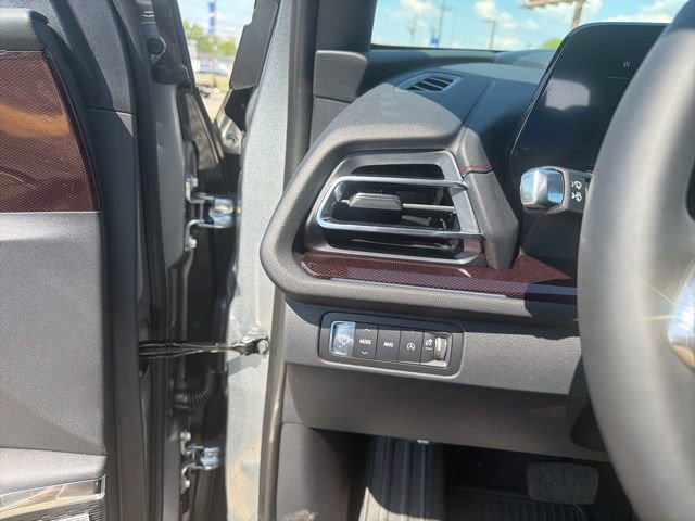 New 2026 Chevrolet Traverse RS AWD/4WD image 19