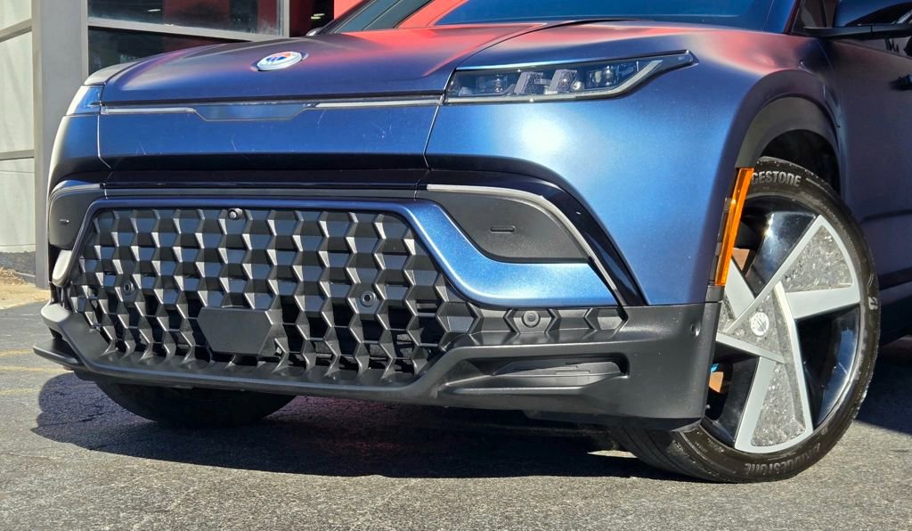 Used 2023 Fisker Ocean Extreme image 2