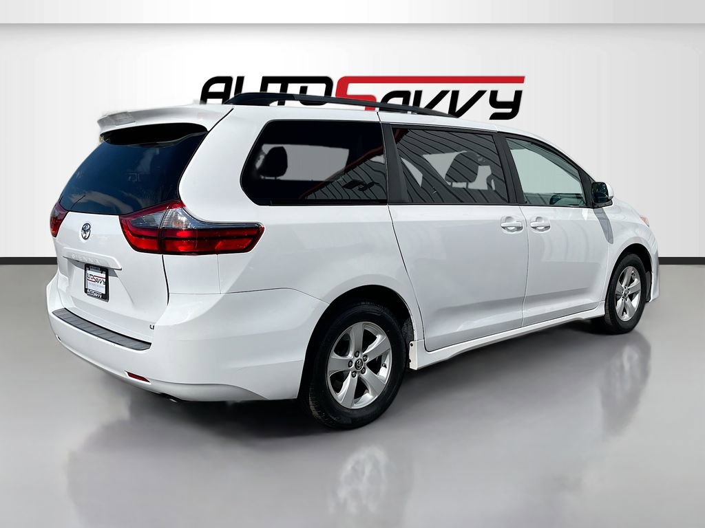 Used 2020 Toyota Sienna LE FWD image 7