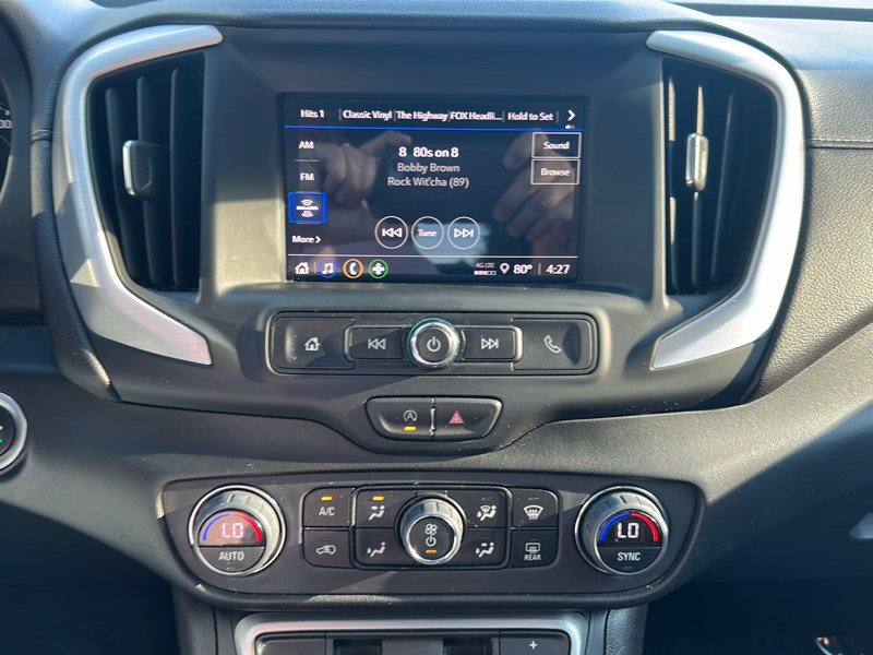 Used 2023 GMC Terrain SLE w/ Driver Convenience Package image 23