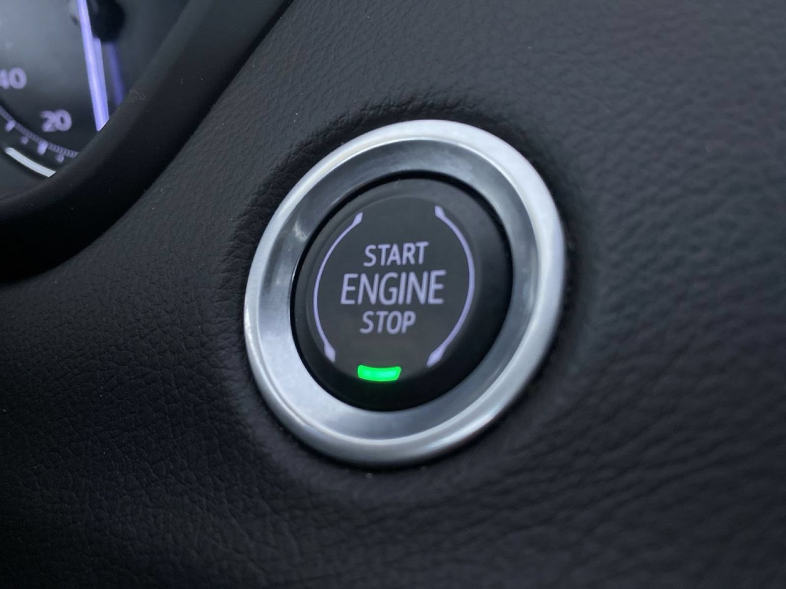 Certified 2023 Cadillac XT4 Sport AWD/4WD image 8