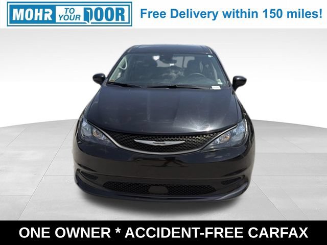 Used 2023 Chrysler Voyager LX FWD image 9