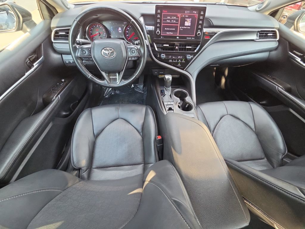 Used 2021 Toyota Camry XSE FWD image 14