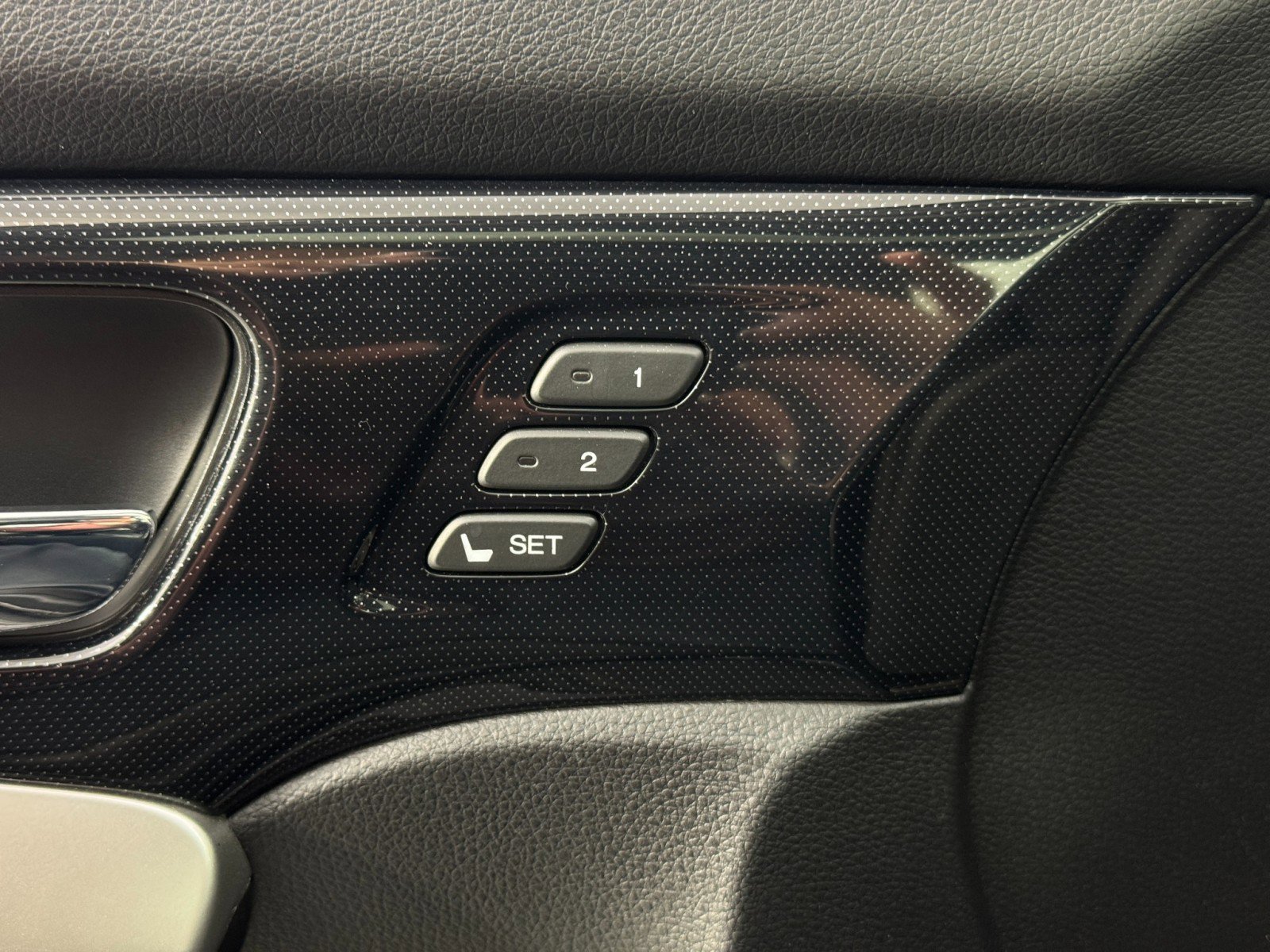 Used 2014 Honda Accord EX-L image 17