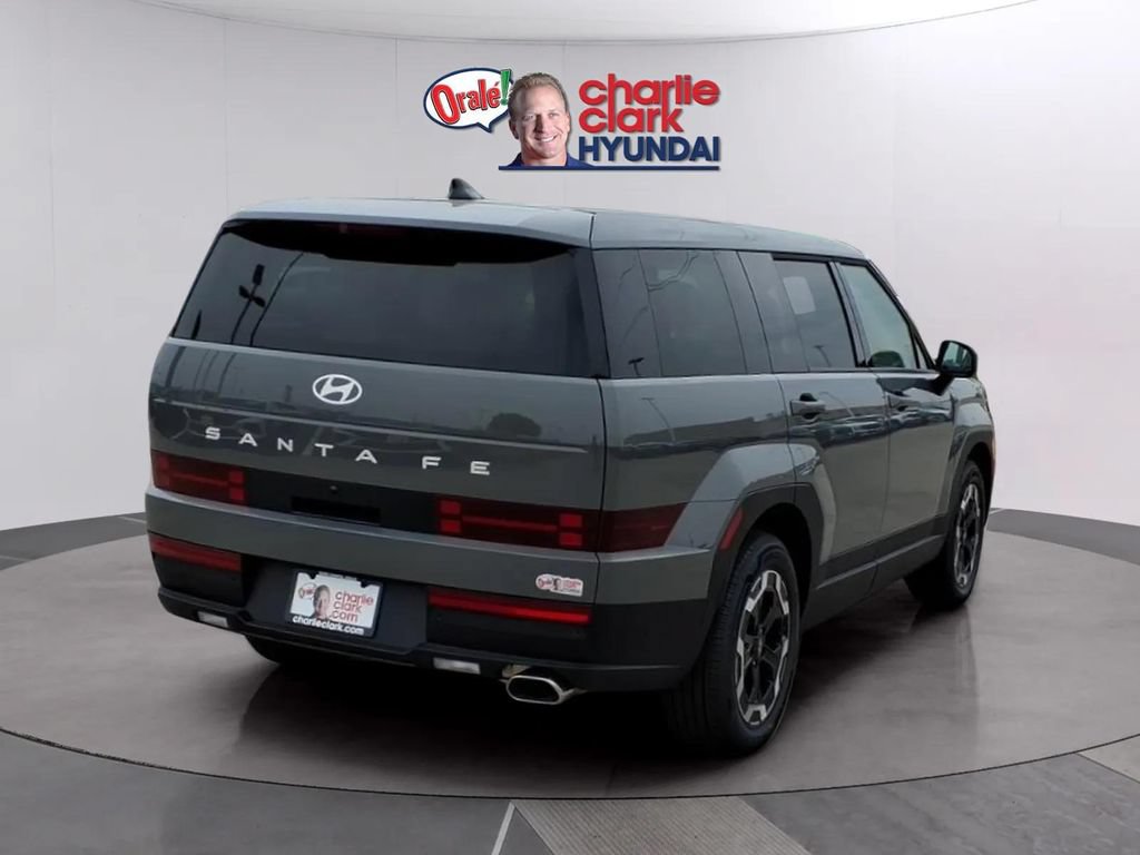 New 2026 Hyundai Santa Fe SE FWD image 5