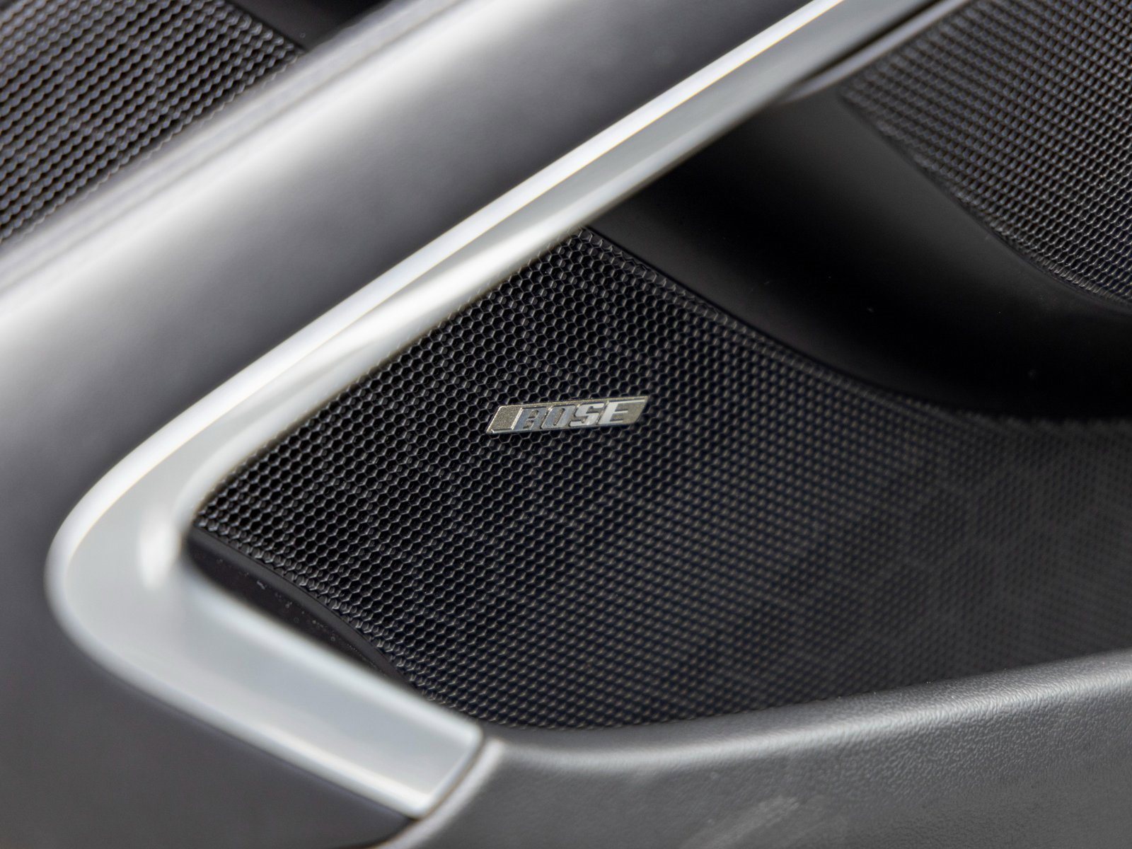 Certified 2017 Porsche 911 Carrera 4S image 25