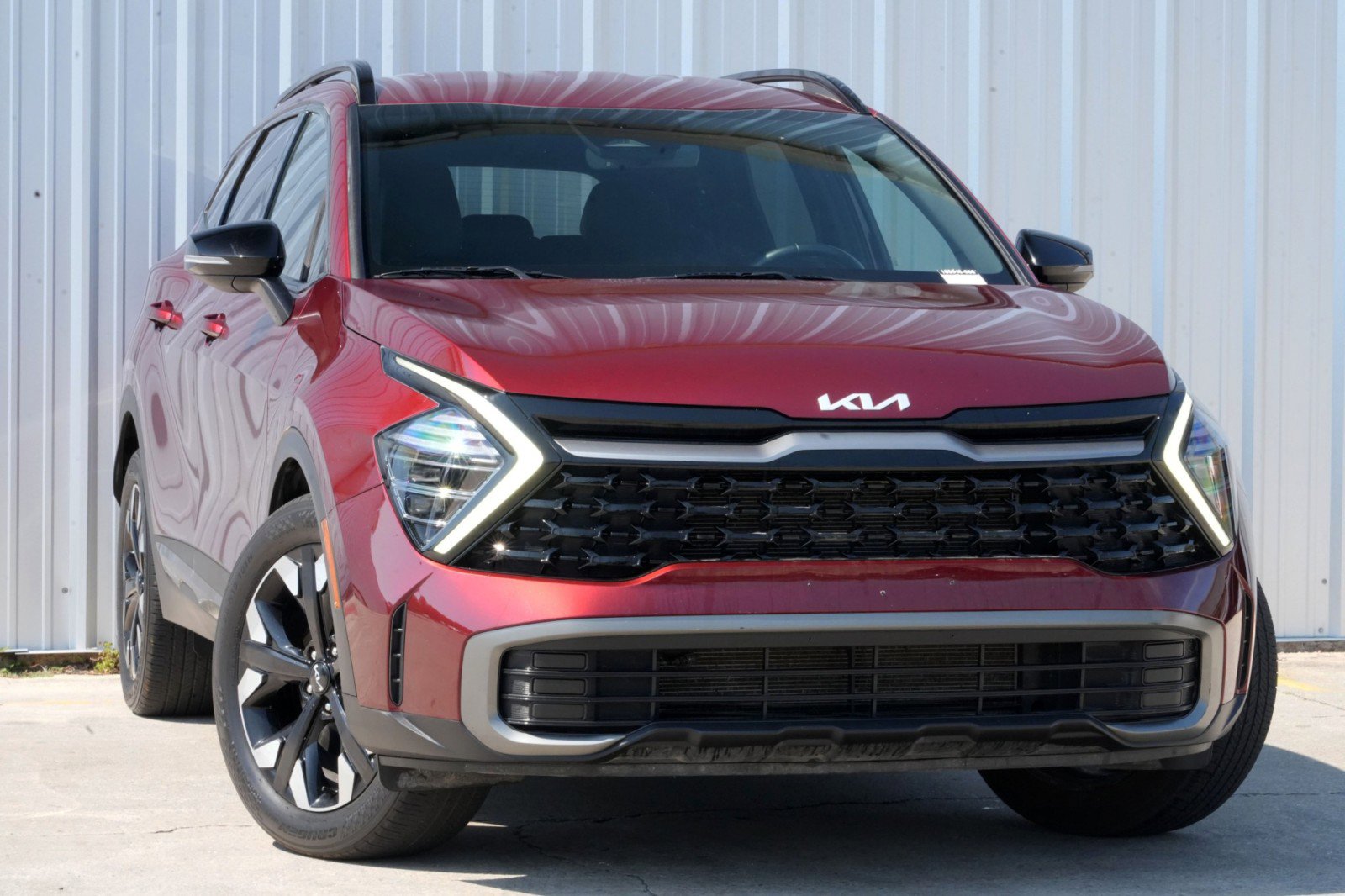 Used 2024 Kia Sportage X-Line image 2