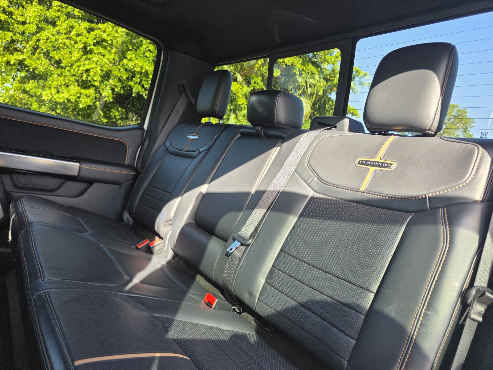 Used 2024 Ford F250 Platinum AWD/4WD image 13
