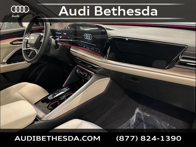 Certified 2025 Audi Q5 Premium Plus w/ Premium Plus AWD/4WD image 9