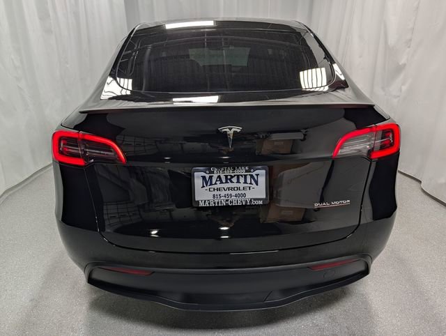 Used 2024 Tesla Model Y Performance image 4