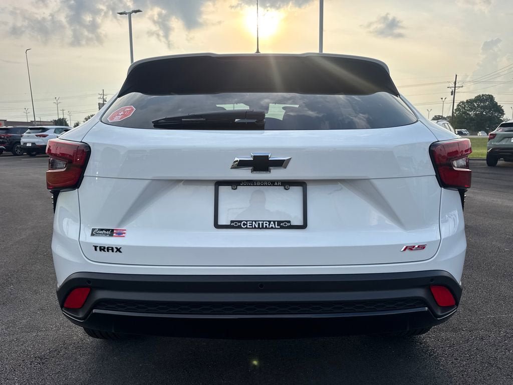 New 2026 Chevrolet Trax RS w/ Driver Confidence Package FWD image 5