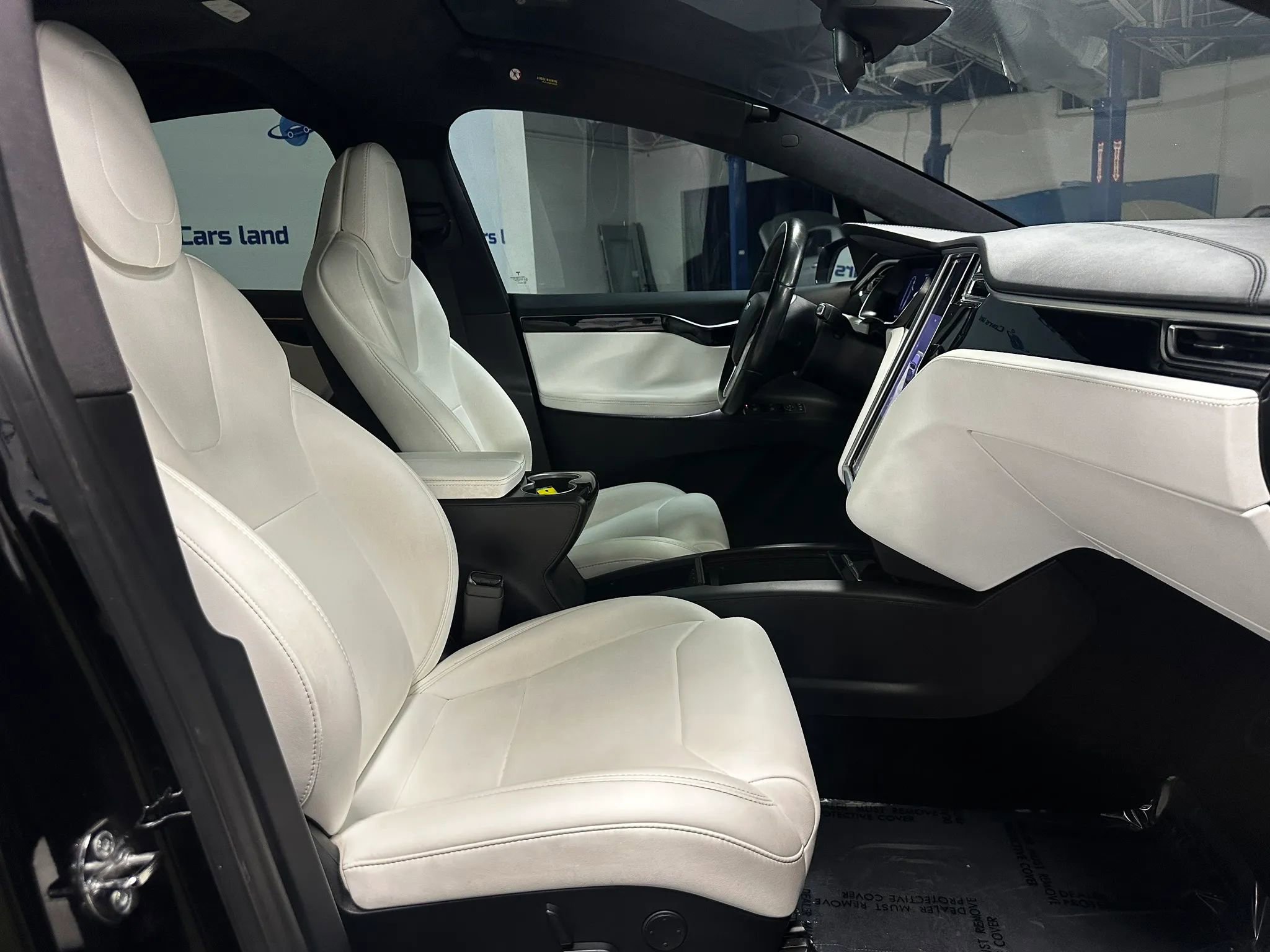 Used 2017 Tesla Model X 75D image 21