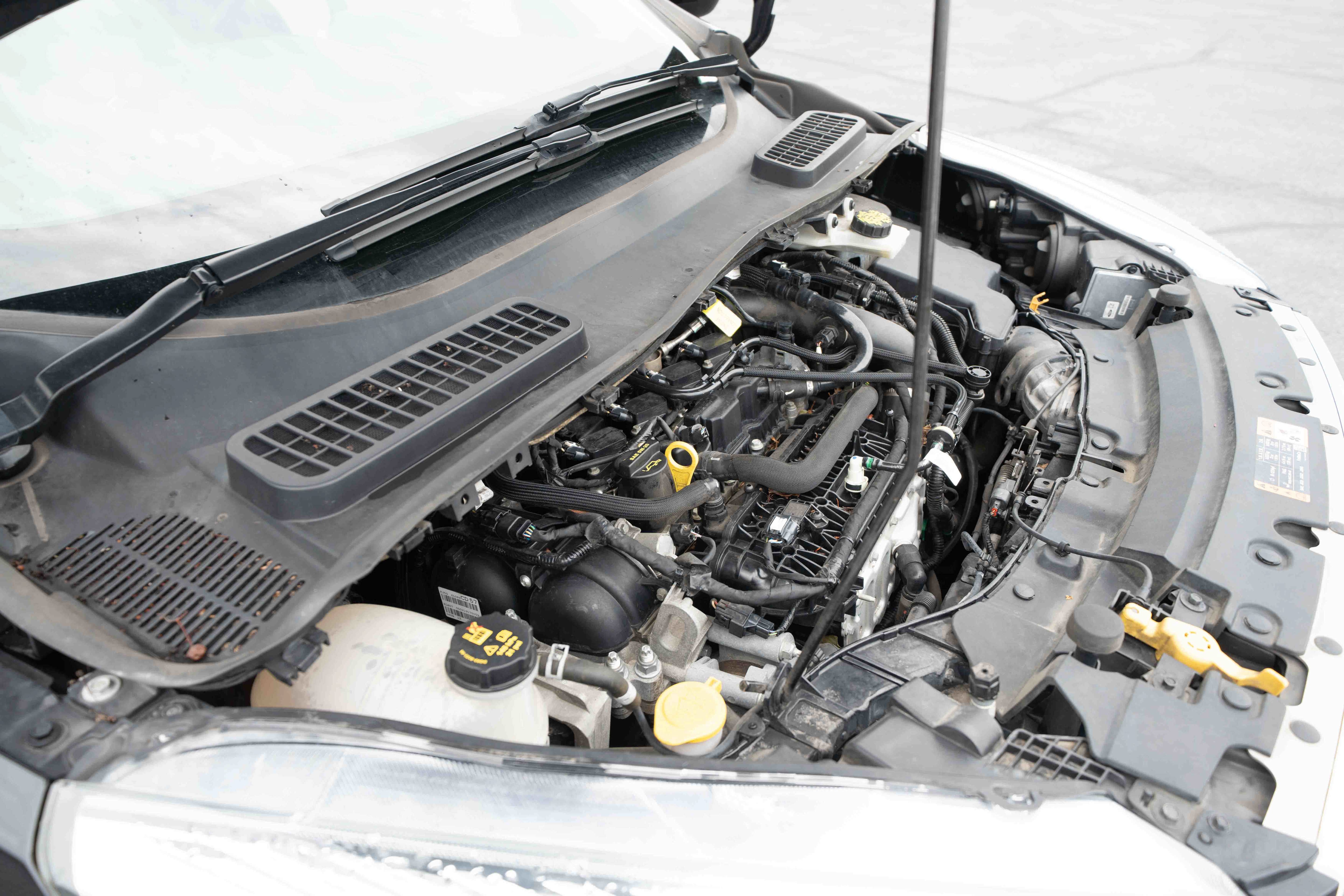 Used 2019 Ford Escape SEL AWD/4WD image 33