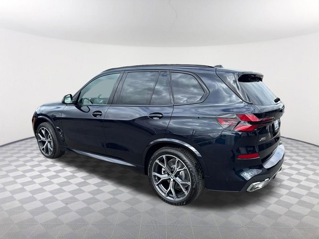 New 2026 BMW X5 xDrive50e w/ M Sport Package image 7