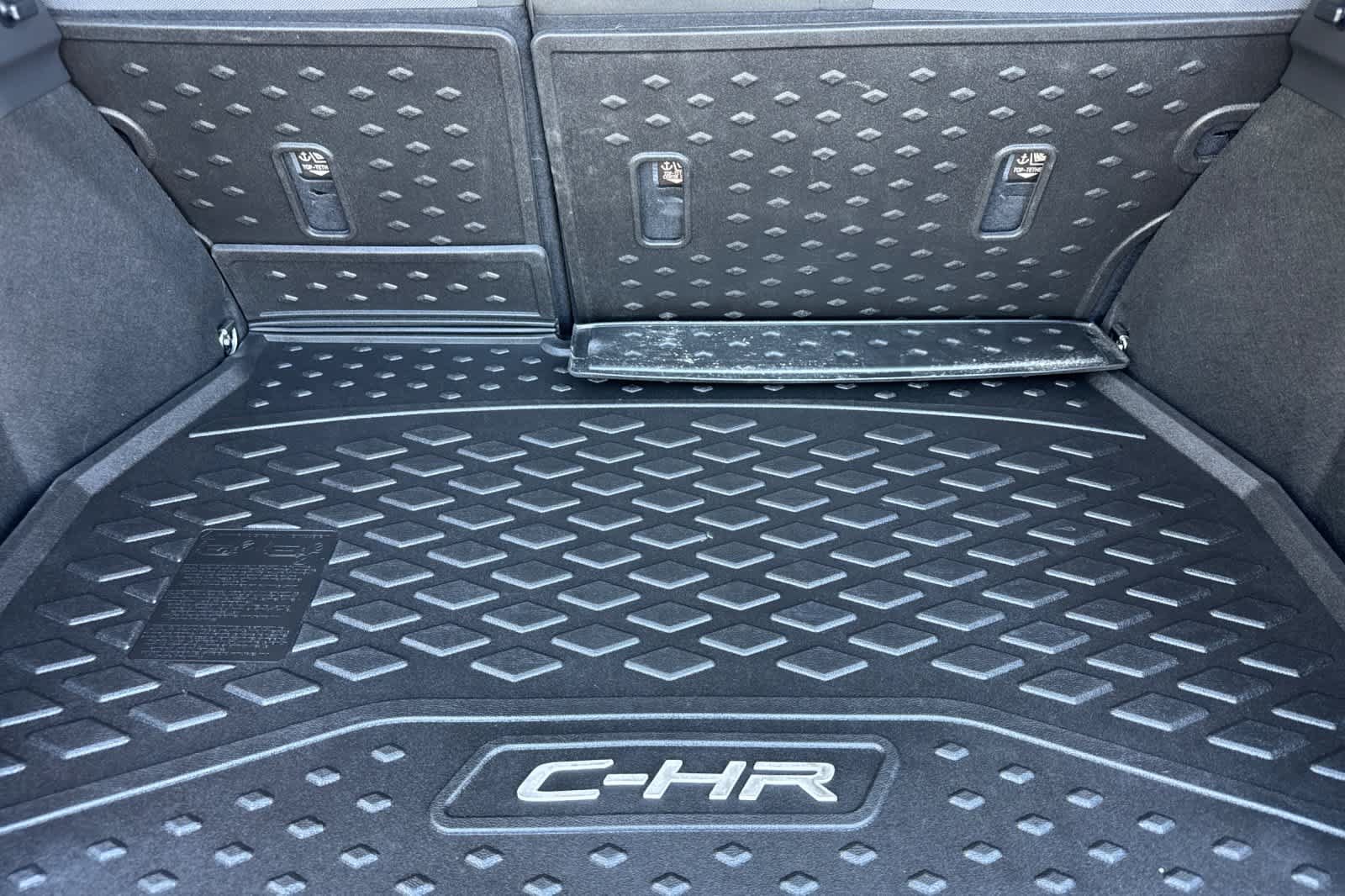 Certified 2020 Toyota C-HR LE FWD image 15