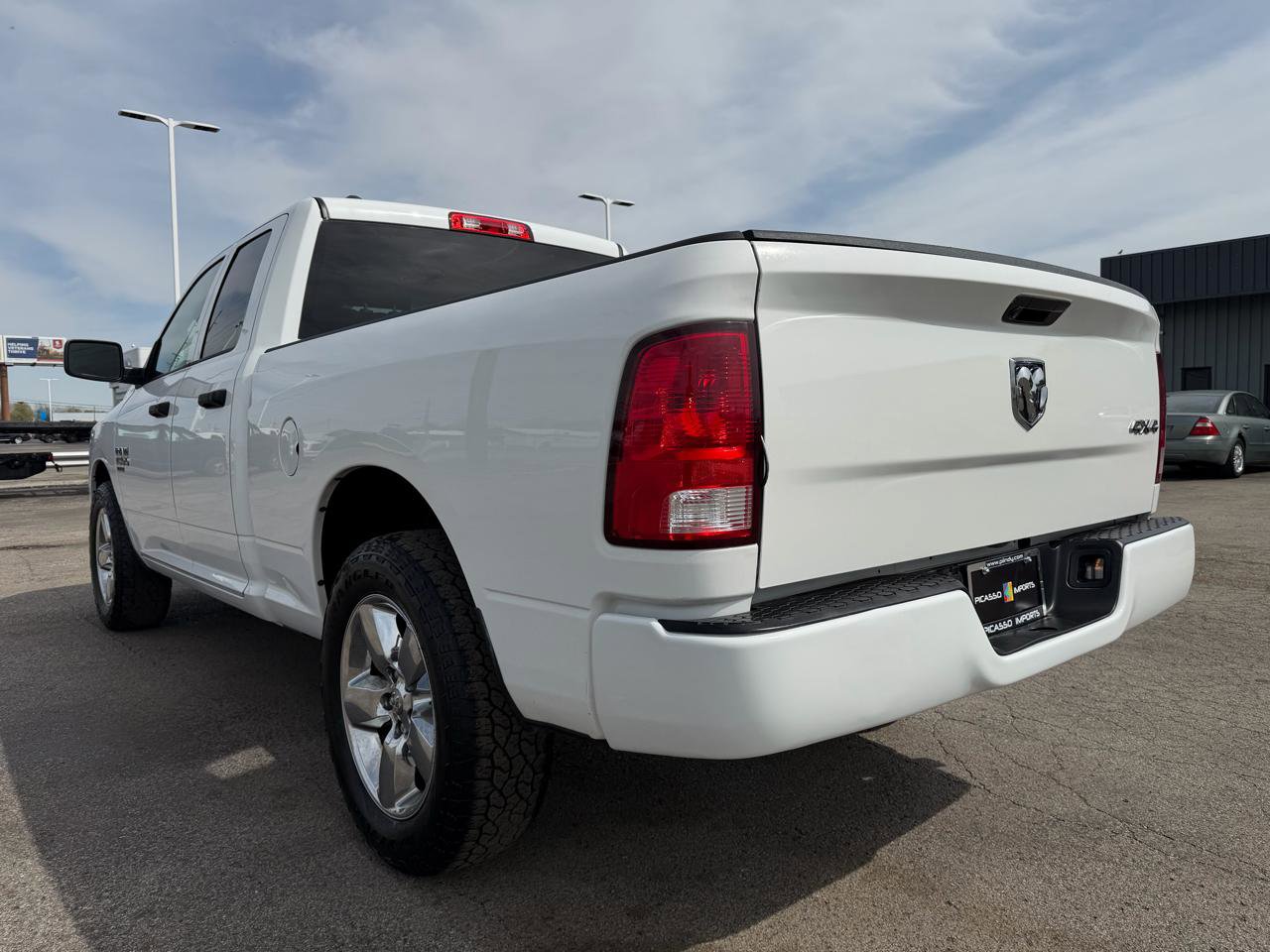 Used 2019 RAM 1500 Express w/ Express Value Package image 4
