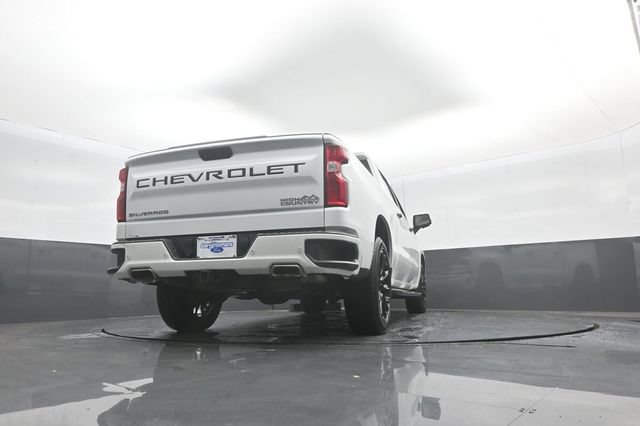 Used 2020 Chevrolet Silverado 1500 High Country w/ Technology Package AWD/4WD image 41