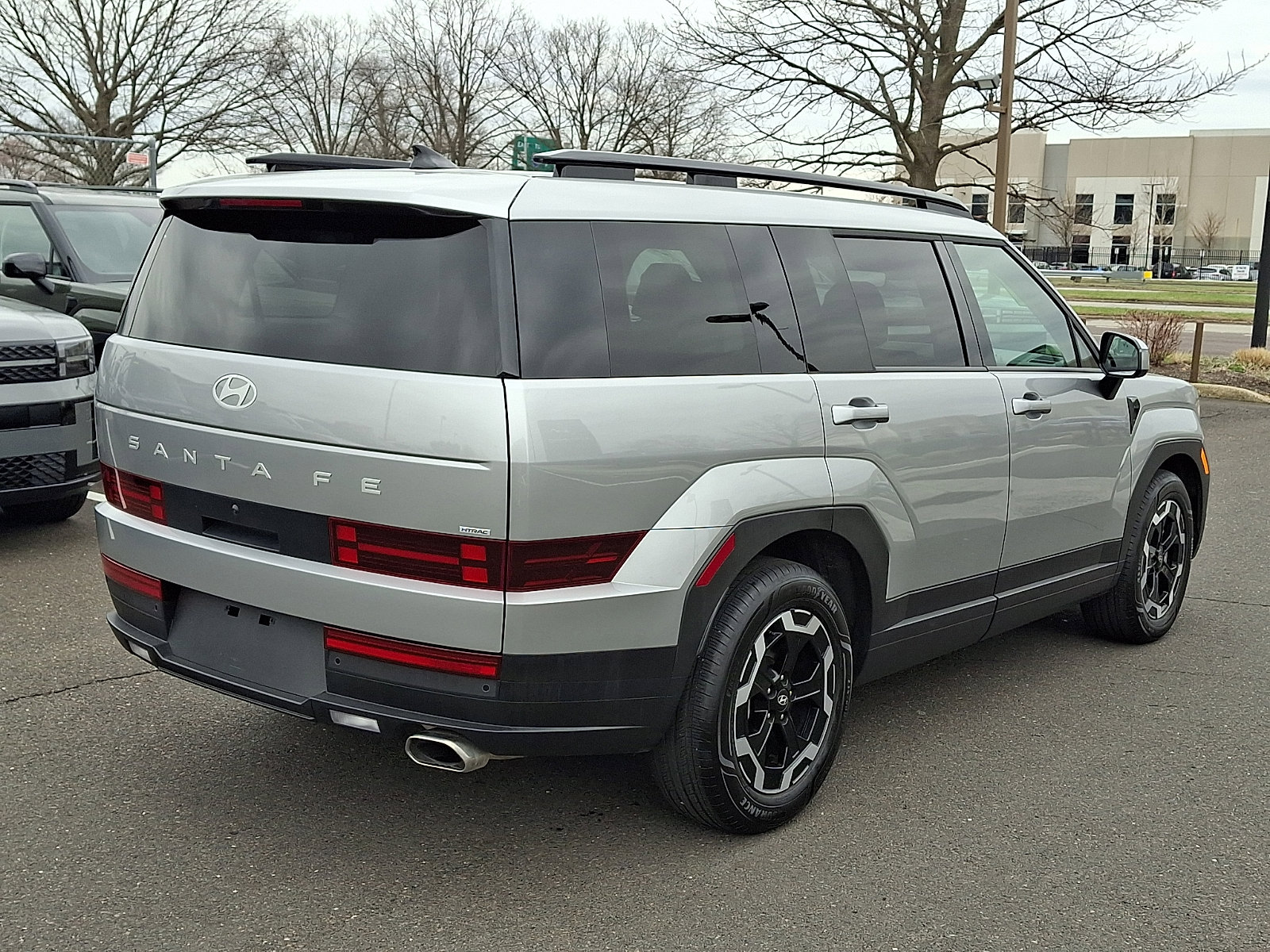 Certified 2025 Hyundai Santa Fe SEL image 6