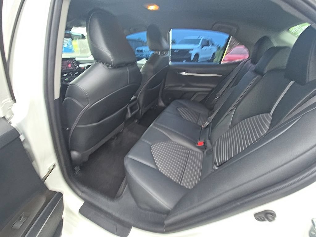 Used 2022 Toyota Camry SE FWD image 26