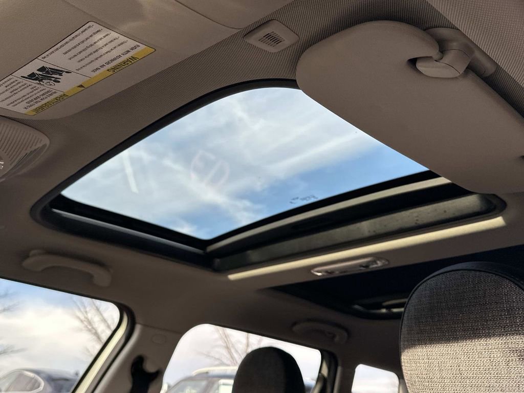 Used 2024 MINI Cooper Clubman S image 24