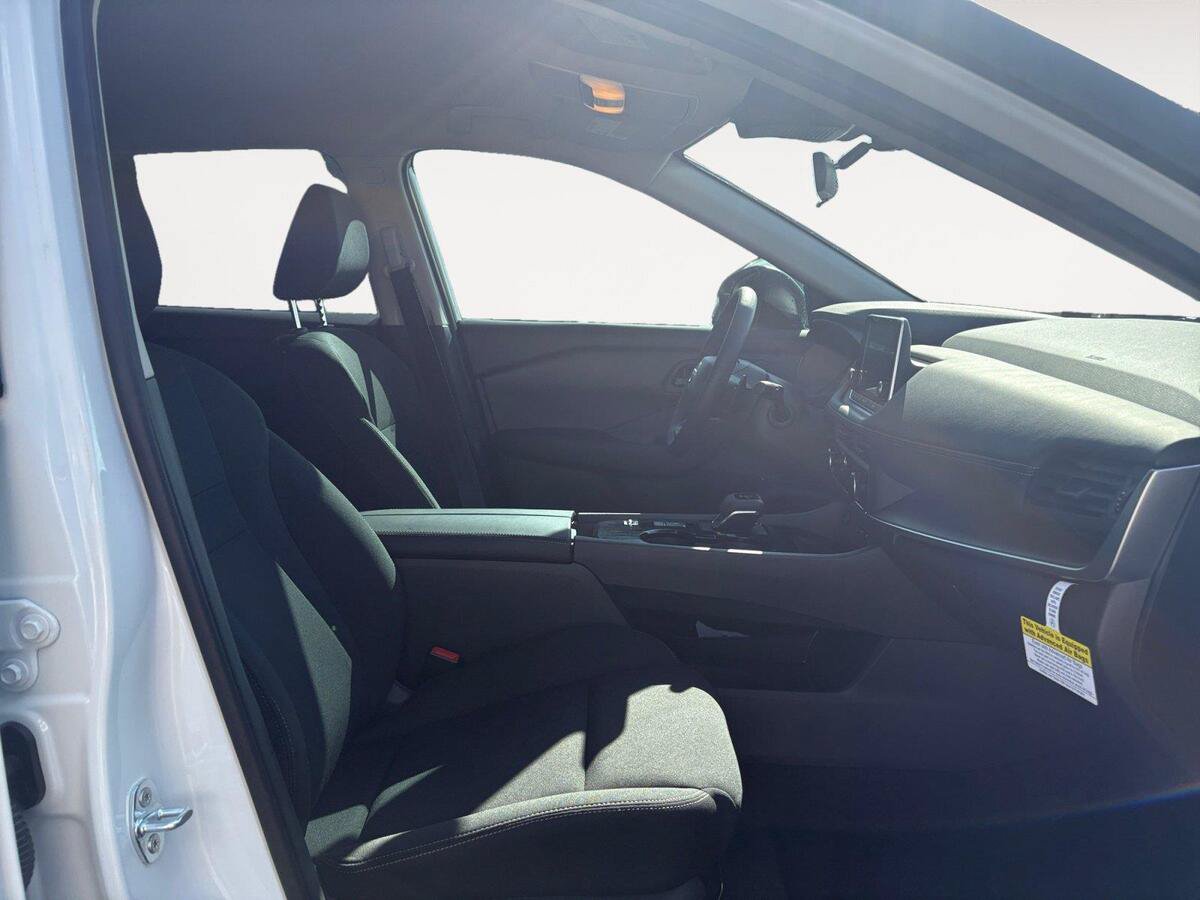 New 2026 Nissan Rogue S FWD image 15
