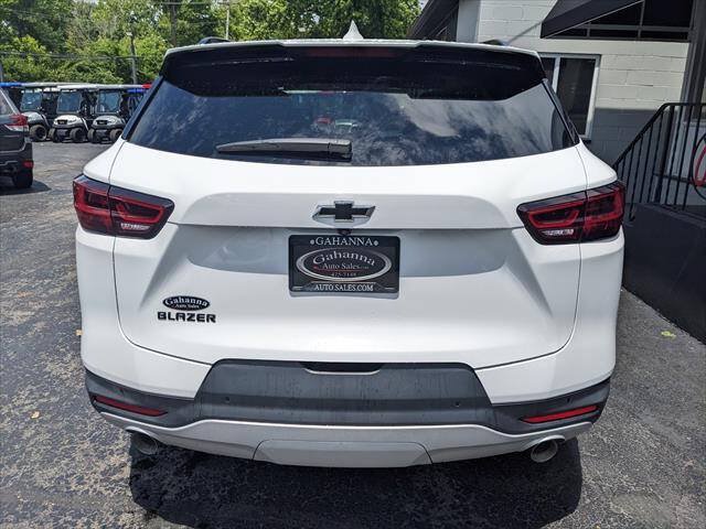 Used 2024 Chevrolet Blazer LT w/ Convenience Package FWD image 4