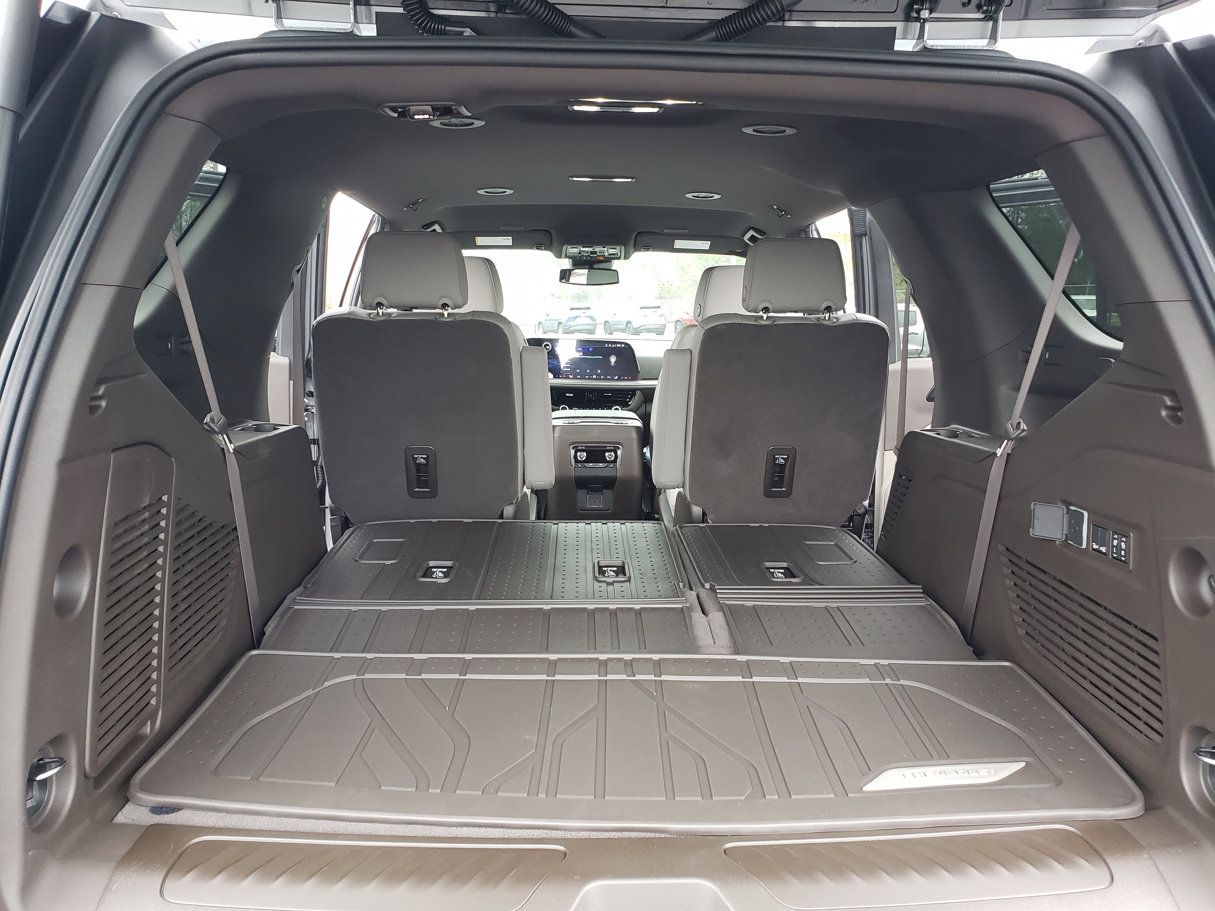 New 2026 Chevrolet Tahoe LT w/ Comfort Package image 13