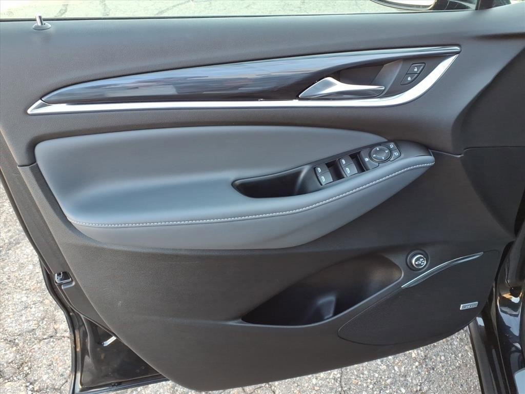 Certified 2024 Buick Enclave Essence w/ Experience Buick Package image 14