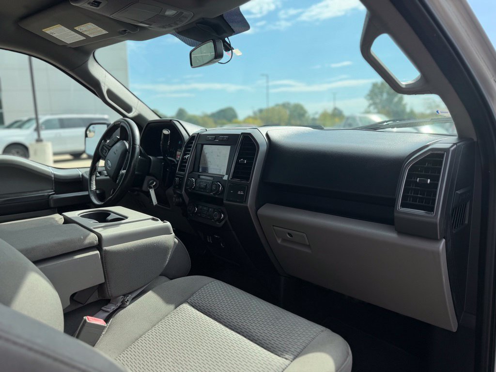 Used 2019 Ford F150 XLT w/ Equipment Group 302A Luxury RWD image 9