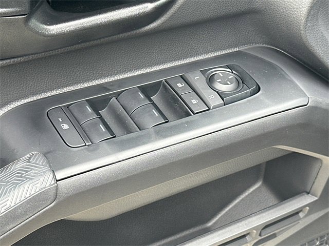 New 2025 Toyota Tacoma SR5 image 12