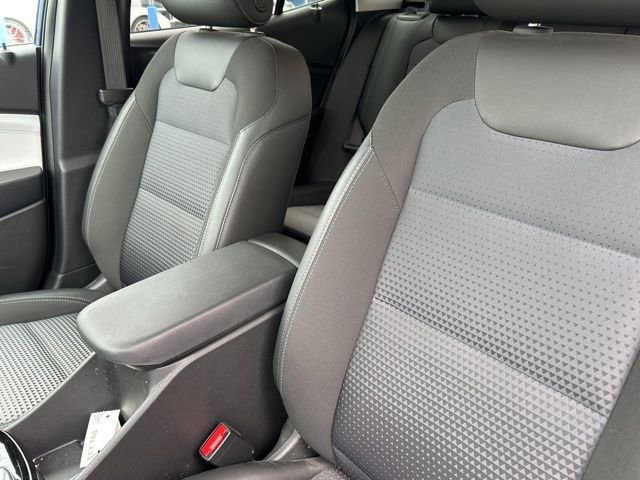 Used 2024 Chevrolet Trax LT w/ Driver Confidence Package FWD image 10