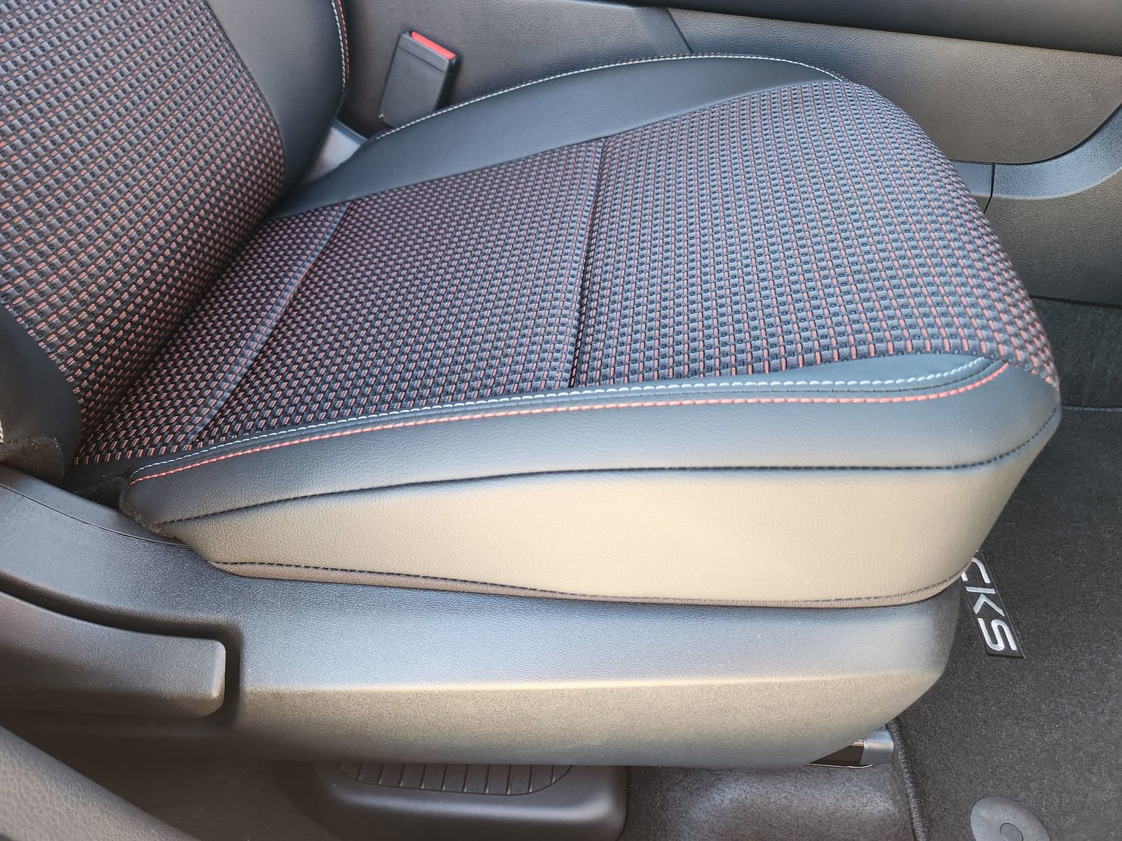 New 2026 Nissan Kicks SR w/ SR Premium Package image 22