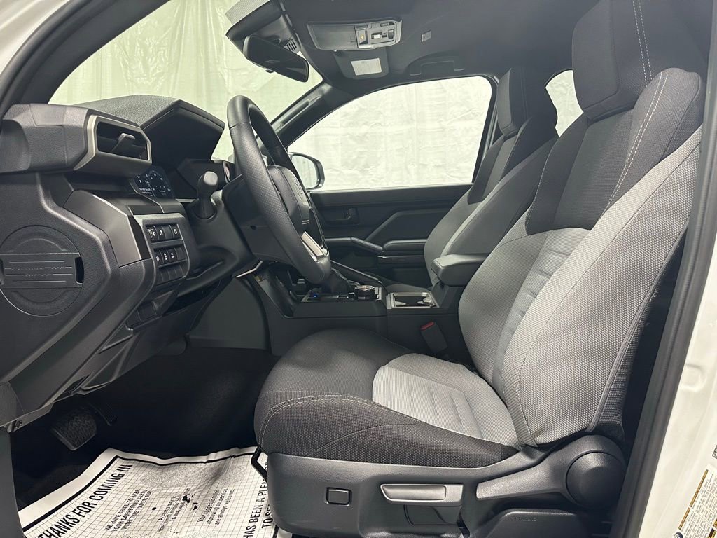 Used 2025 Toyota 4Runner TRD Off-Road image 14