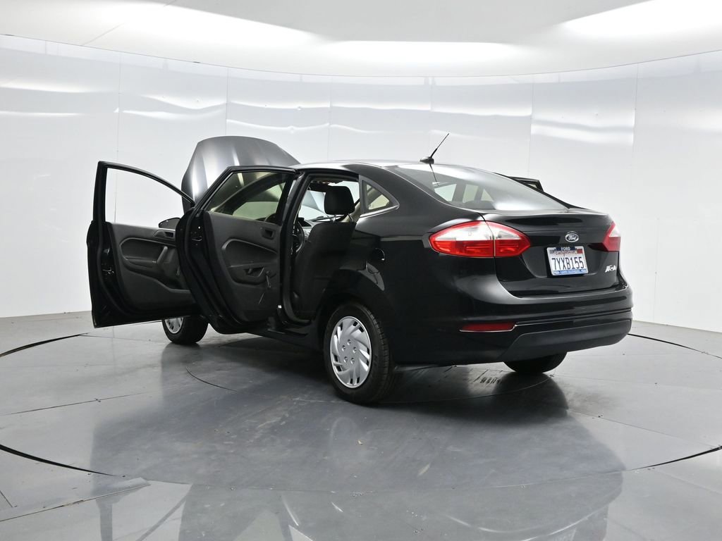 Used 2017 Ford Fiesta S image 34