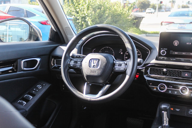 Used 2024 Honda Civic EX-L image 18