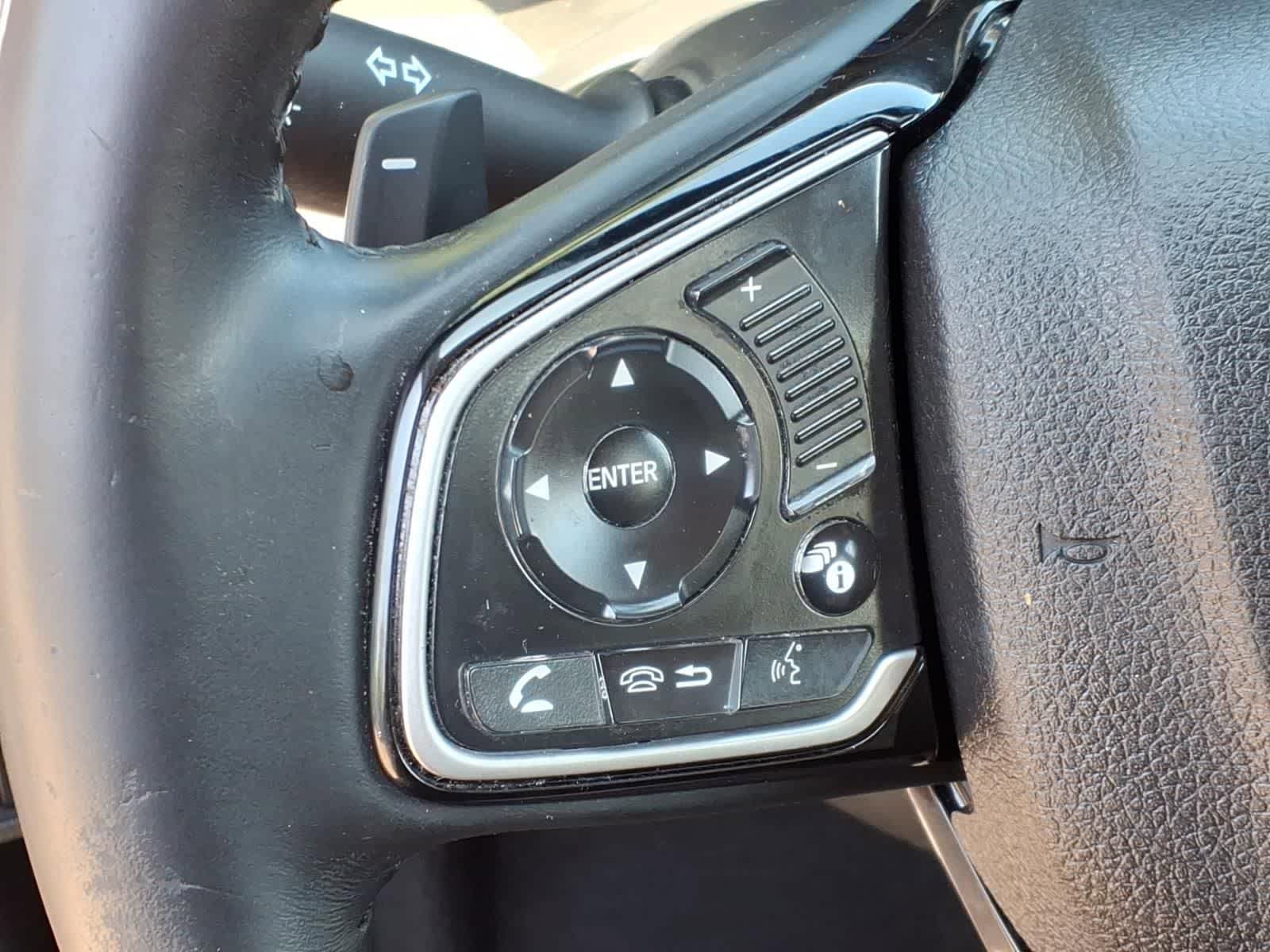 Used 2018 Honda Clarity Touring image 17