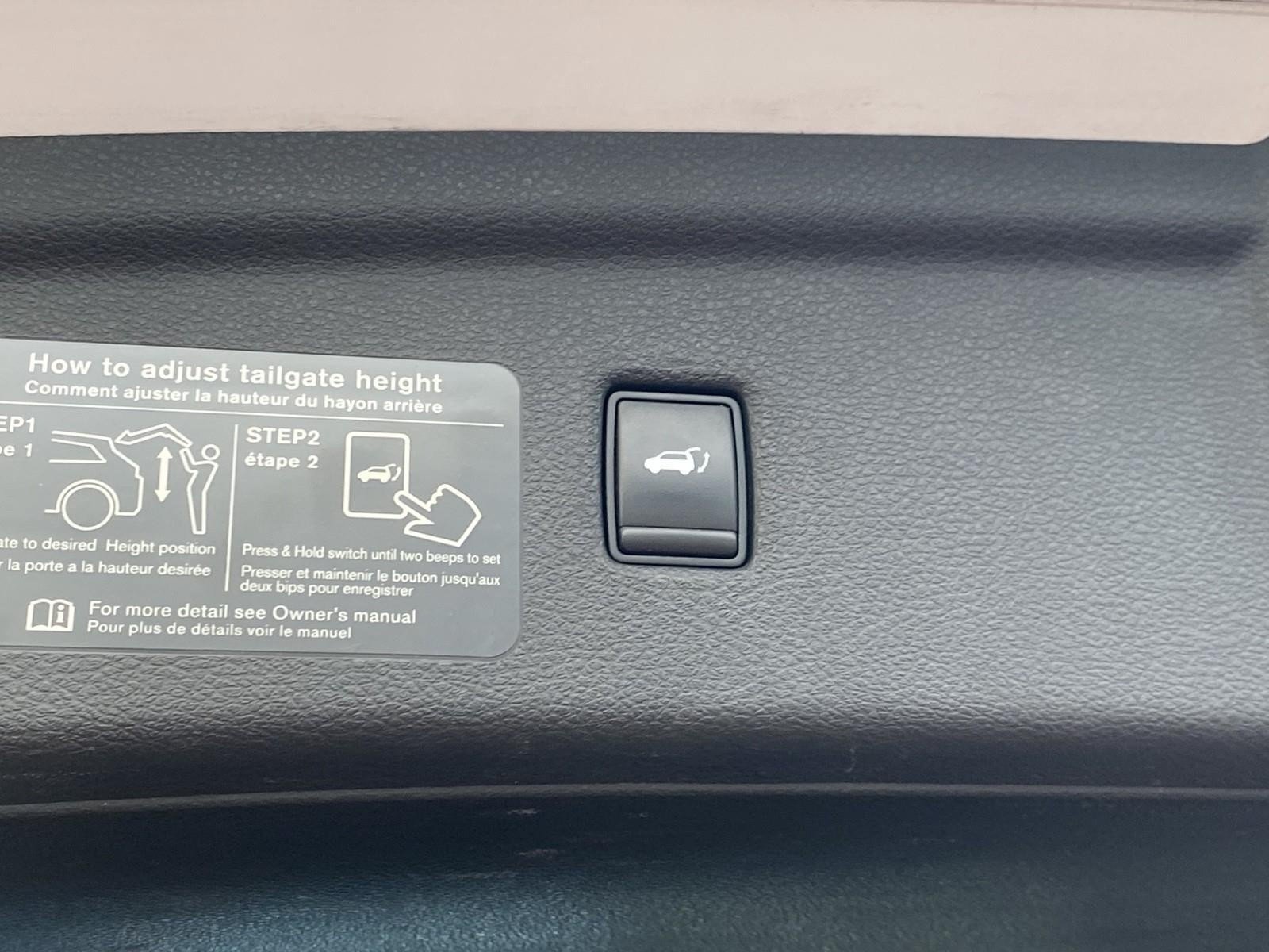 Used 2019 INFINITI QX50 Luxe AWD/4WD image 16