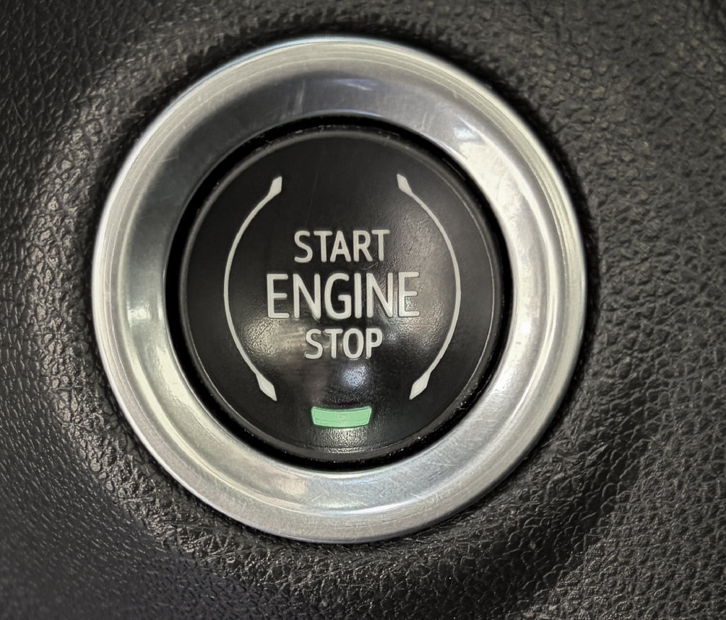 Used 2019 Chevrolet Silverado 1500 LT w/ Texas Edition AWD/4WD image 5