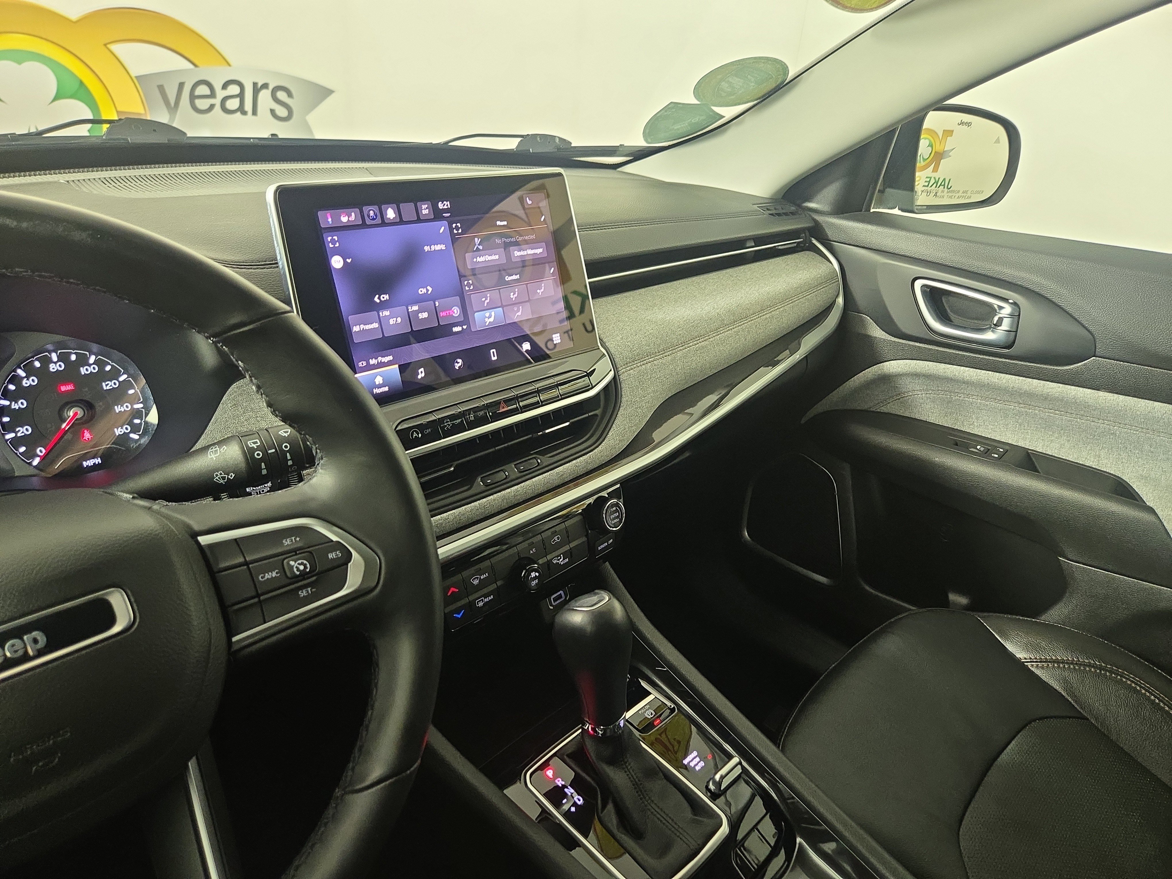 Used 2022 Jeep Compass Latitude image 24