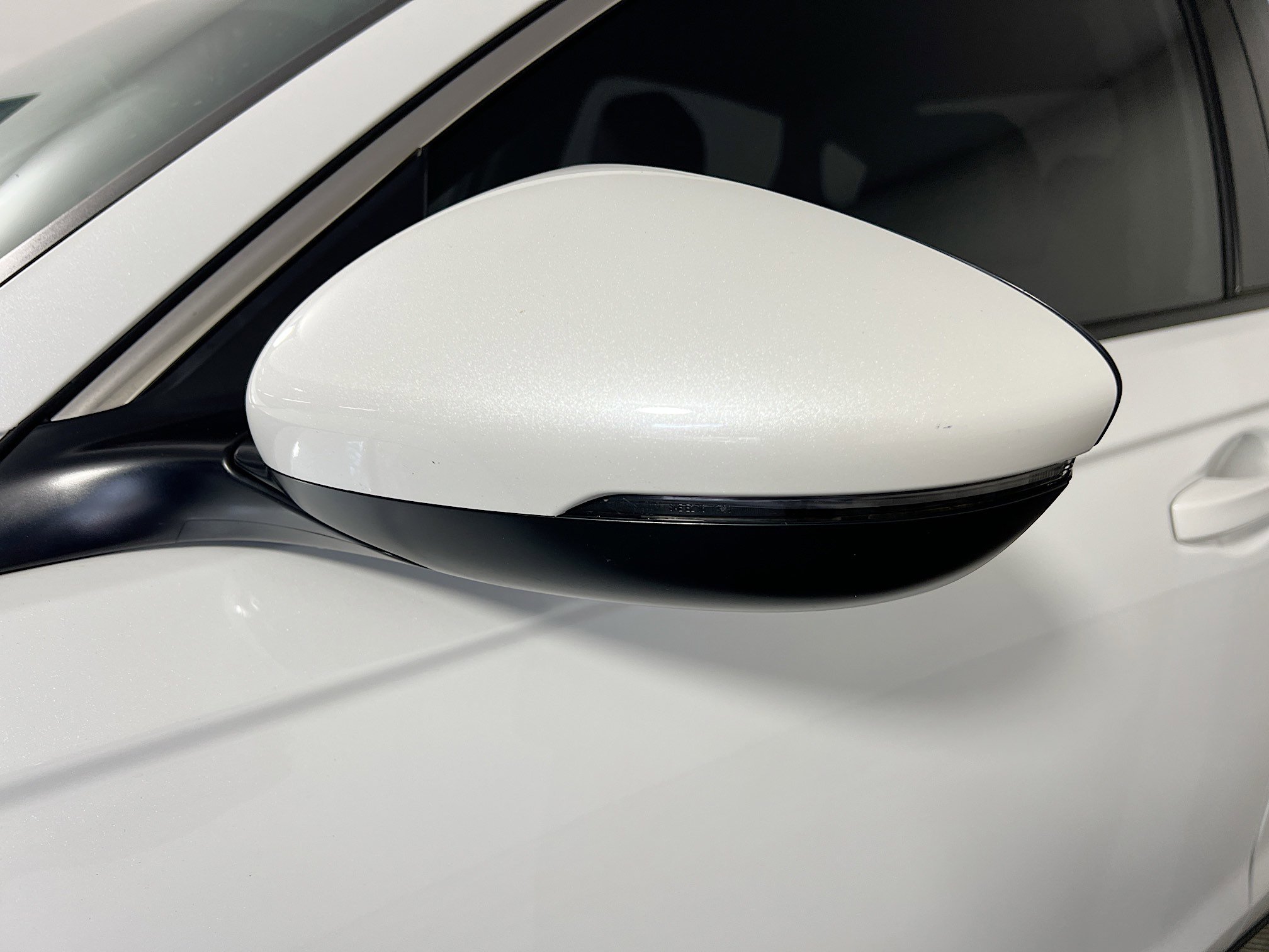 Used 2023 Honda Accord Touring image 13