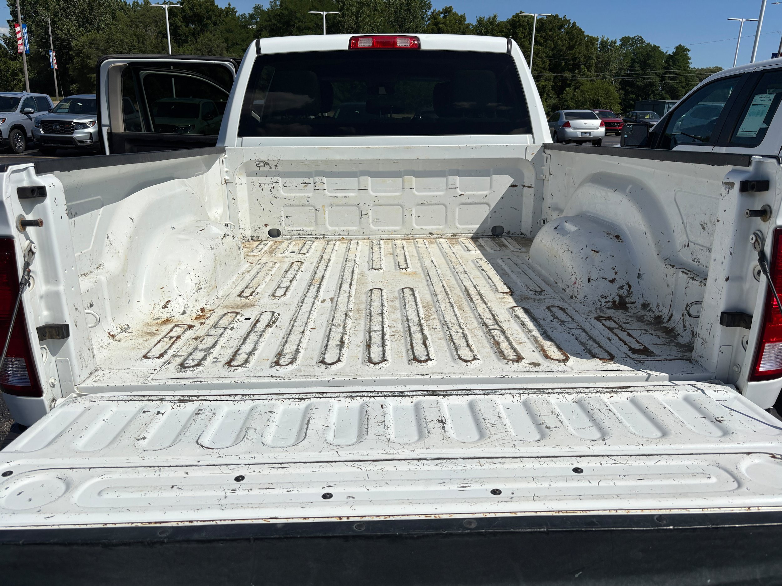 Used 2016 RAM 2500 Tradesman w/ Protection Group AWD/4WD image 11