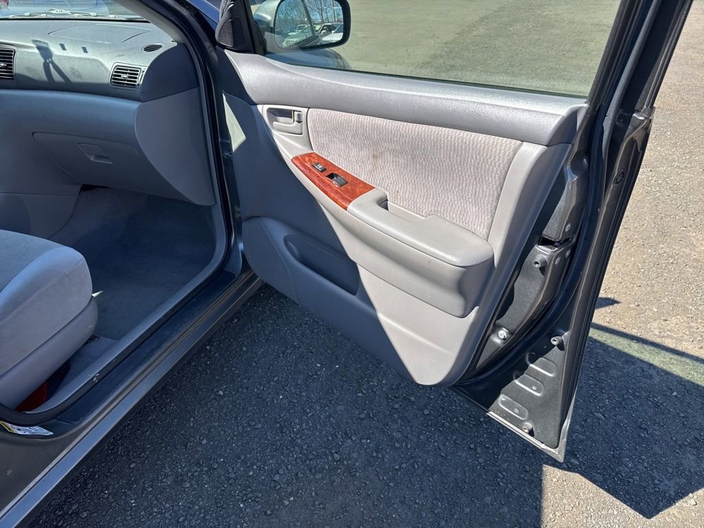 Used 2007 Toyota Corolla LE image 36