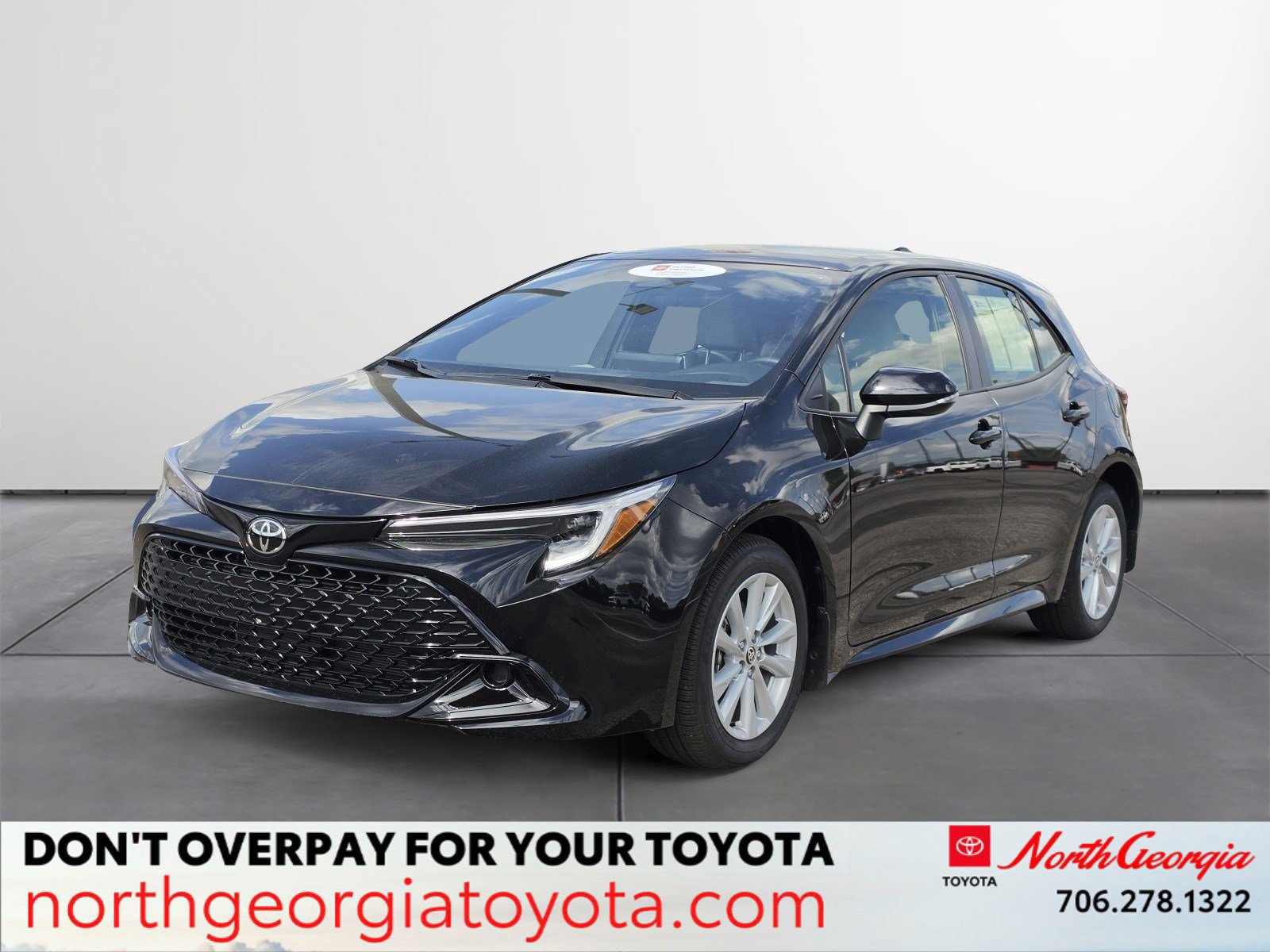 Used 2025 Toyota Corolla SE image 1