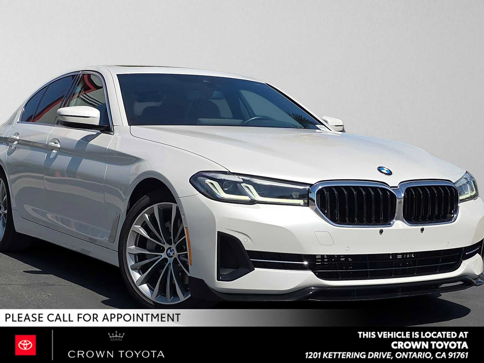 Used 2021 BMW 530e w/ Parking Assistance Package RWD image 1