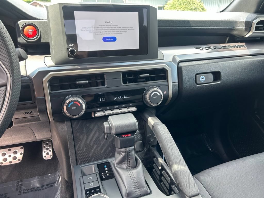 Certified 2026 Toyota Tacoma TRD Sport AWD/4WD image 17