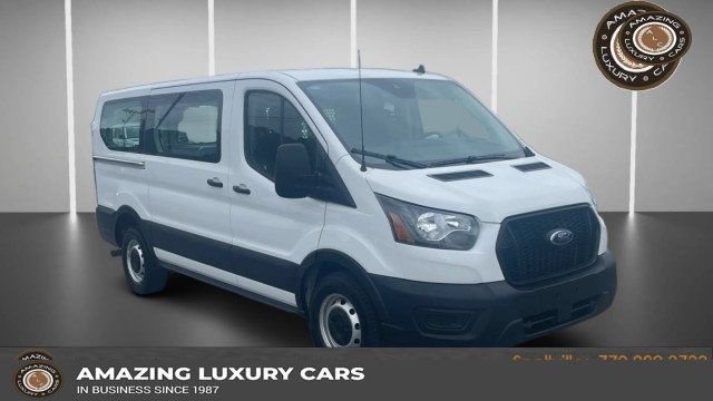 Used 2025 Ford Transit 150 Low Roof RWD image 1