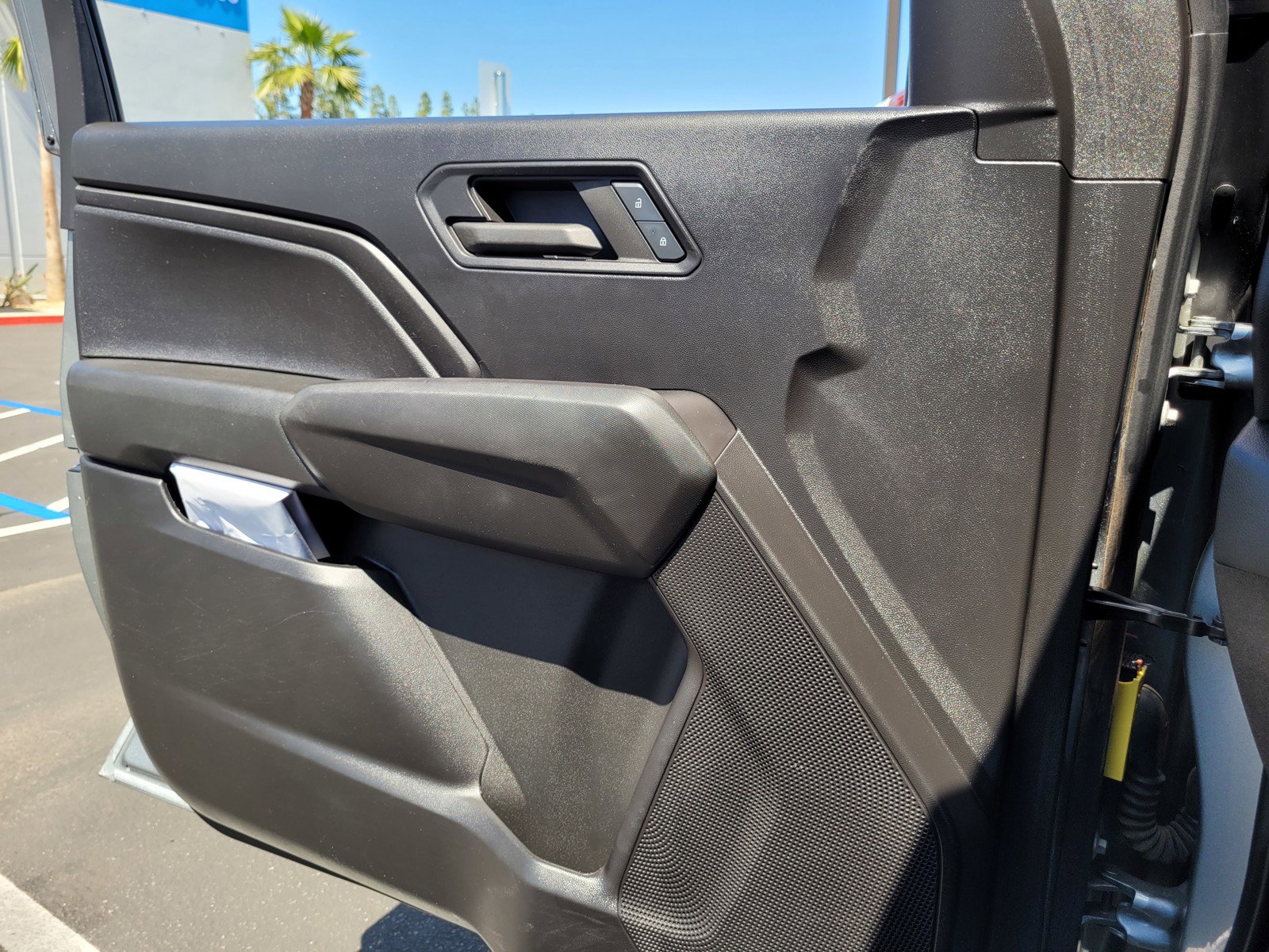 Used 2024 Chevrolet Colorado W/T RWD image 24