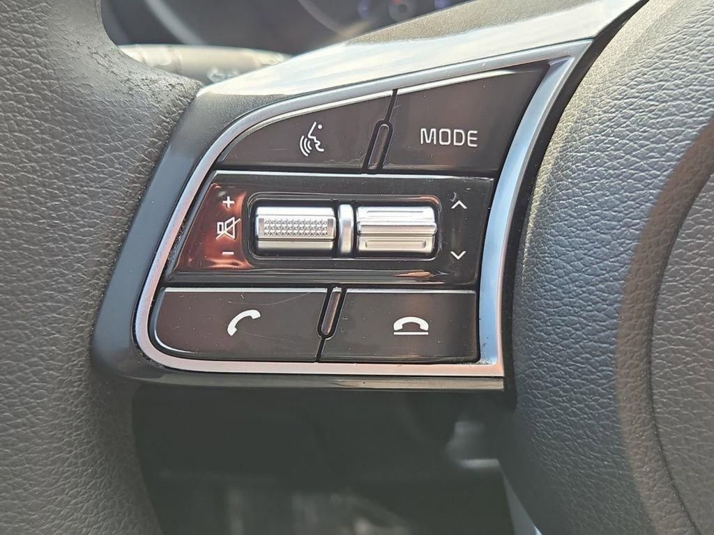 Used 2020 Kia Forte LXS image 29