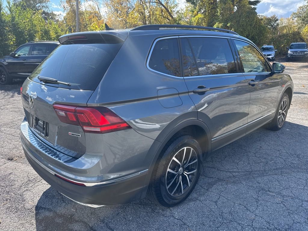 Used 2021 Volkswagen Tiguan SE image 5