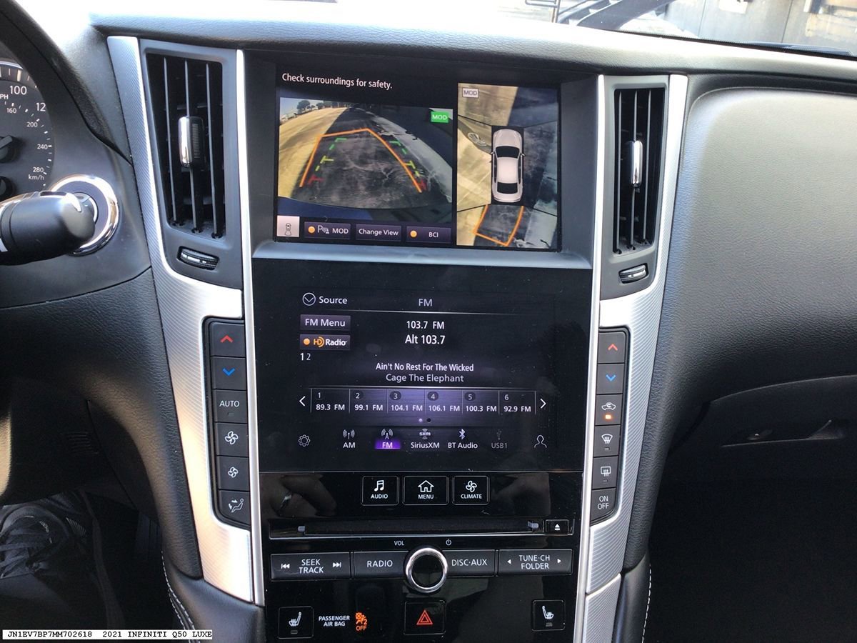 Used 2021 INFINITI Q50 Luxe w/ Cargo Package RWD image 9